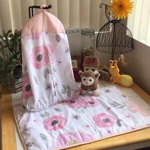 ‘Sweet JoJo Designs’ Diaper Stacker&Small Blanket